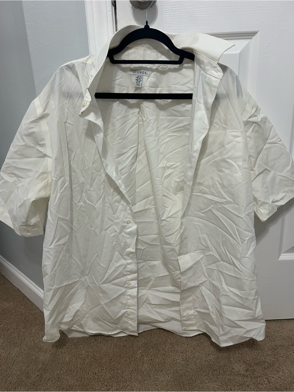 George Men’s Off-White Short-Sleeve Button Shirt